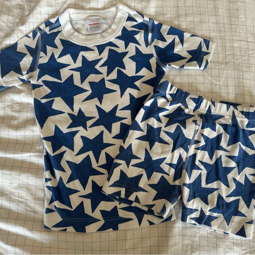 5 / 110 Hanna Andersson Blue and White Star Pajama Set